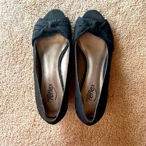 Black wedge shoes